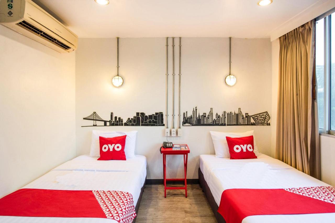 Oyo 437 Hostel Na Nara Bangkok Exterior foto